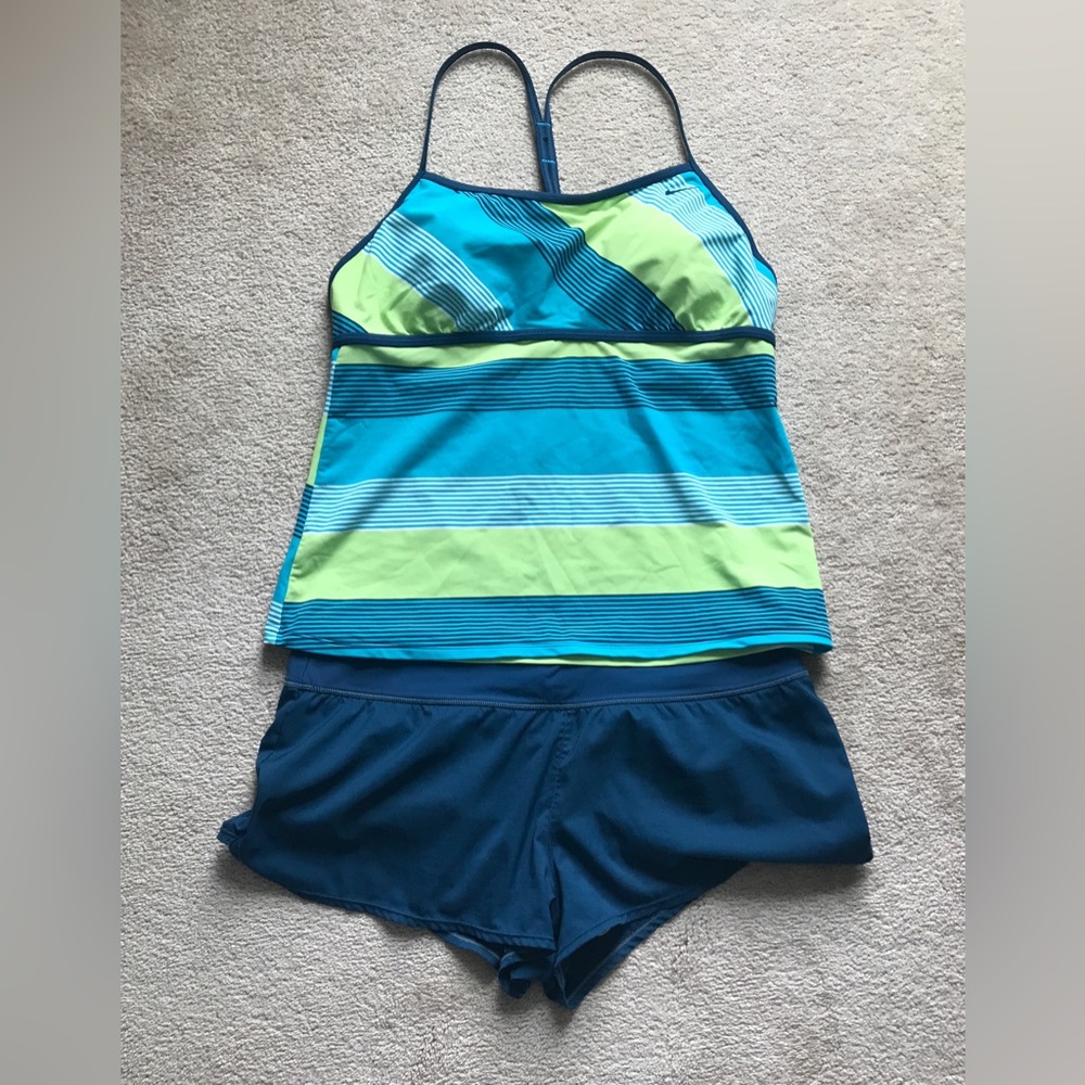 Nike women’s Tankini size 16 and matching swim shorts